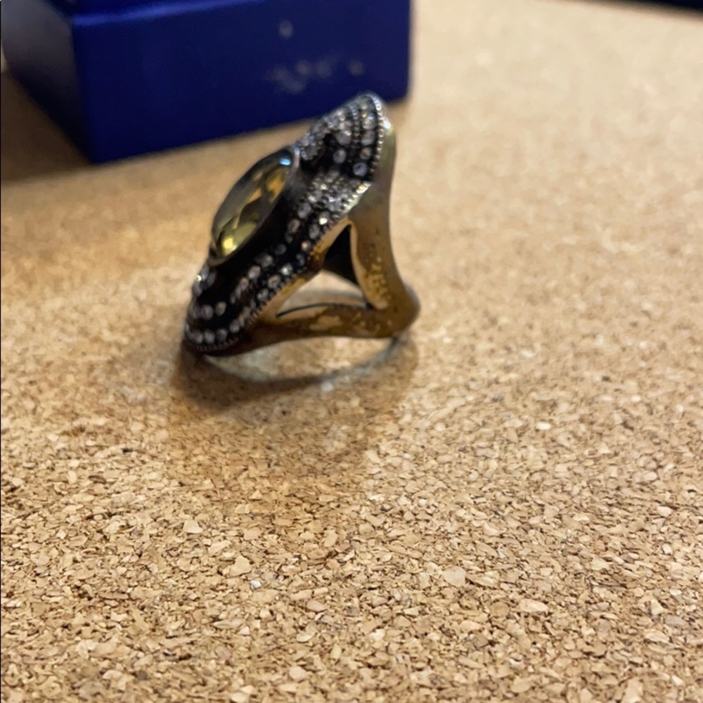 Chloe & Isabel ring 7 - Picture 2 of 7